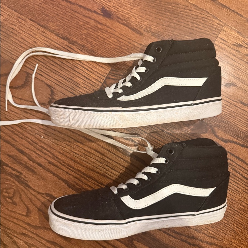 Unisex Vans High Tops Size 8.5-Used - Picture 3 of 5